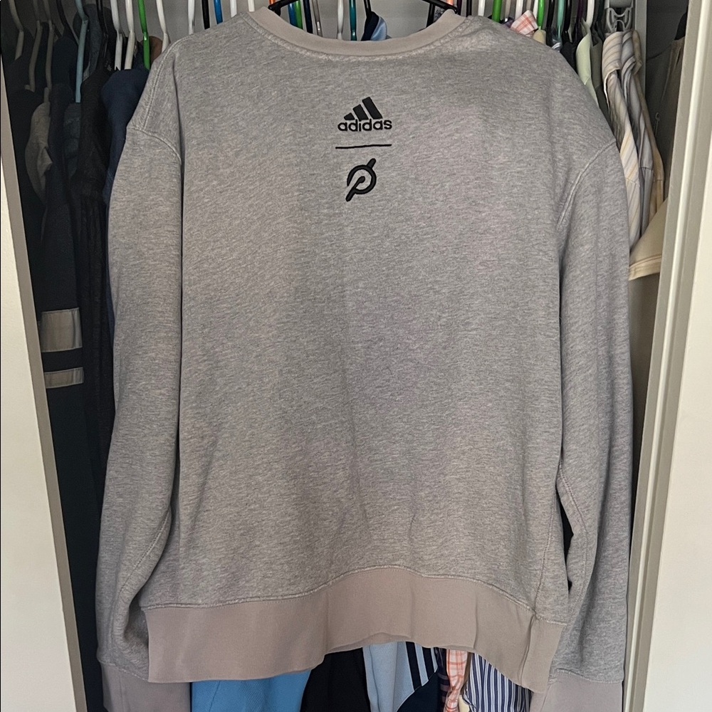 Adidas Peloton Women’s Gray Crewneck Sweater Size Large